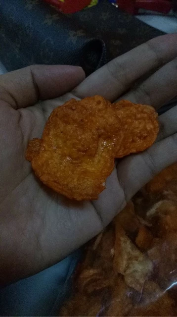 6bc7c4cb91957f6363df99b5ef5ccb0e.webp Spicy Melinjo Crackers 500g