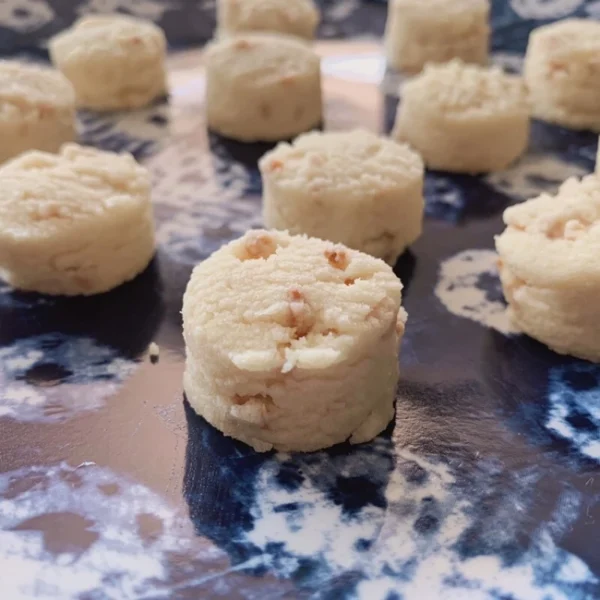 Almond Sugee Ghee Cookies 30pcs