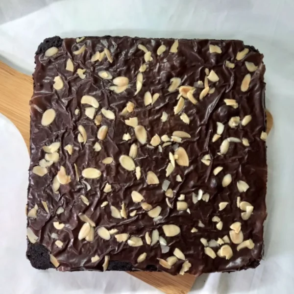 94427b089e9da48b568205957150d2be.webp Almond Dark Chocolate Brownies 500g