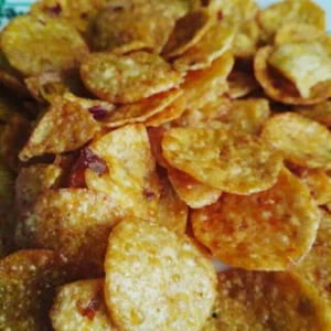 my-11134207-7rasl-ma8aftjuofyfac.webp Spicy Cassava Wafer Chips 500g